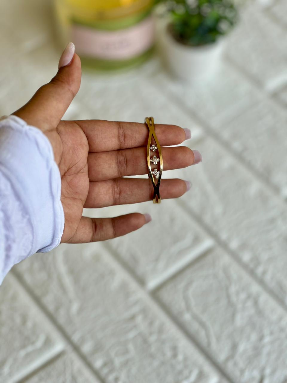 Triple Clover Elegant Kada - Baby Size