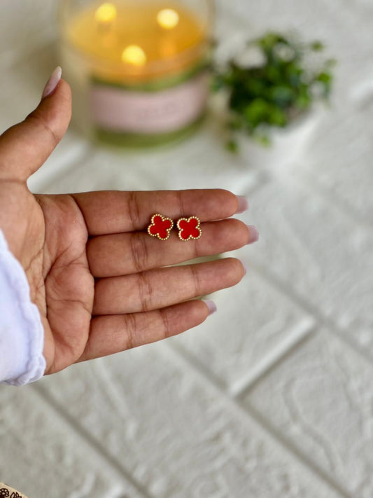 Red Clover Stud Earrings - Gold